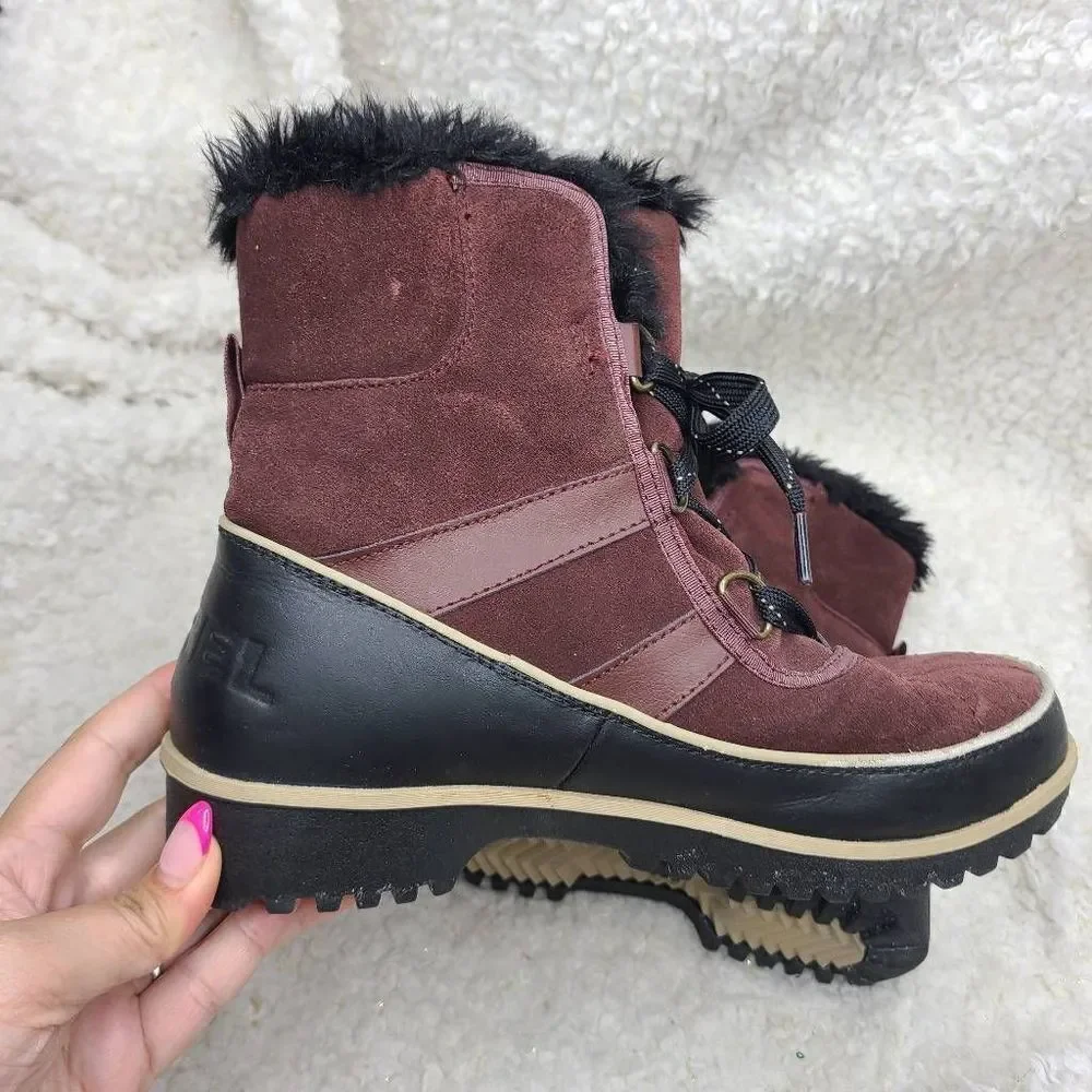 Sorel Tivoli ll Waterproof Suede Fleece Lined  Burgundy Suede Short Lace-up Ankl